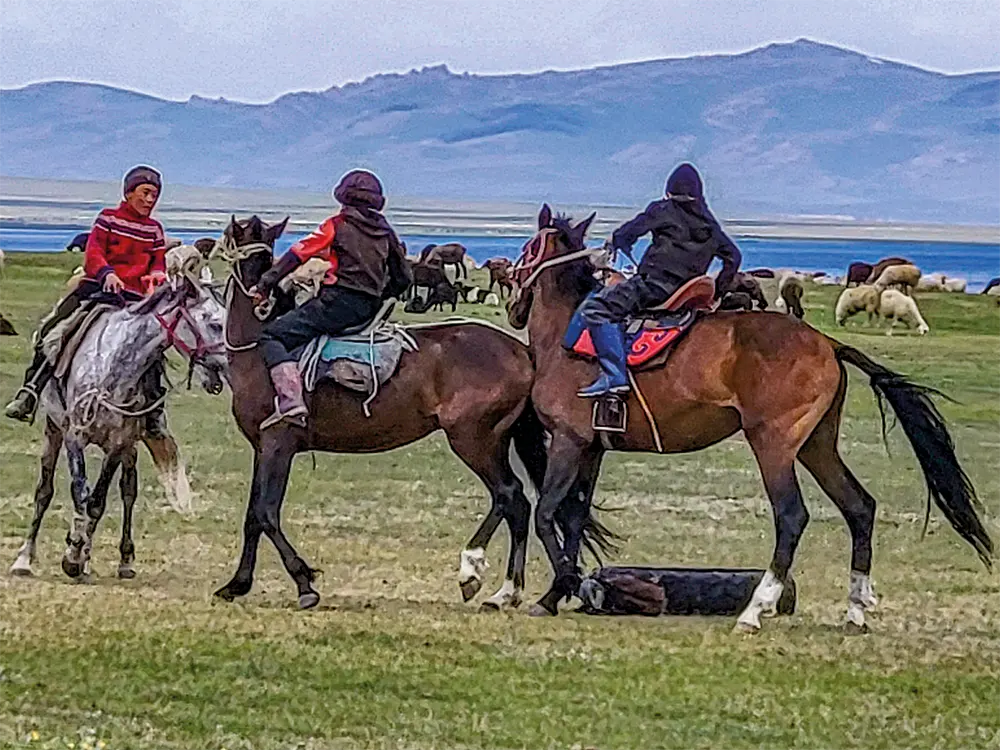 Usbekistan-Kirgisien-Rundreise-Reiter-Pferd-Kok-Boru